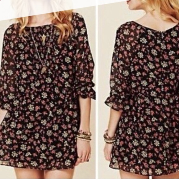 Free People Dresses & Skirts - Free People Long Sleeve Dress